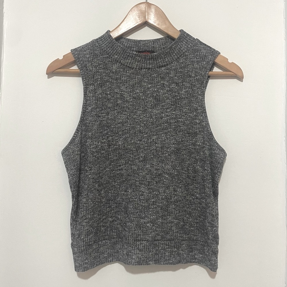 Cropped Sweater Sleeveless Top